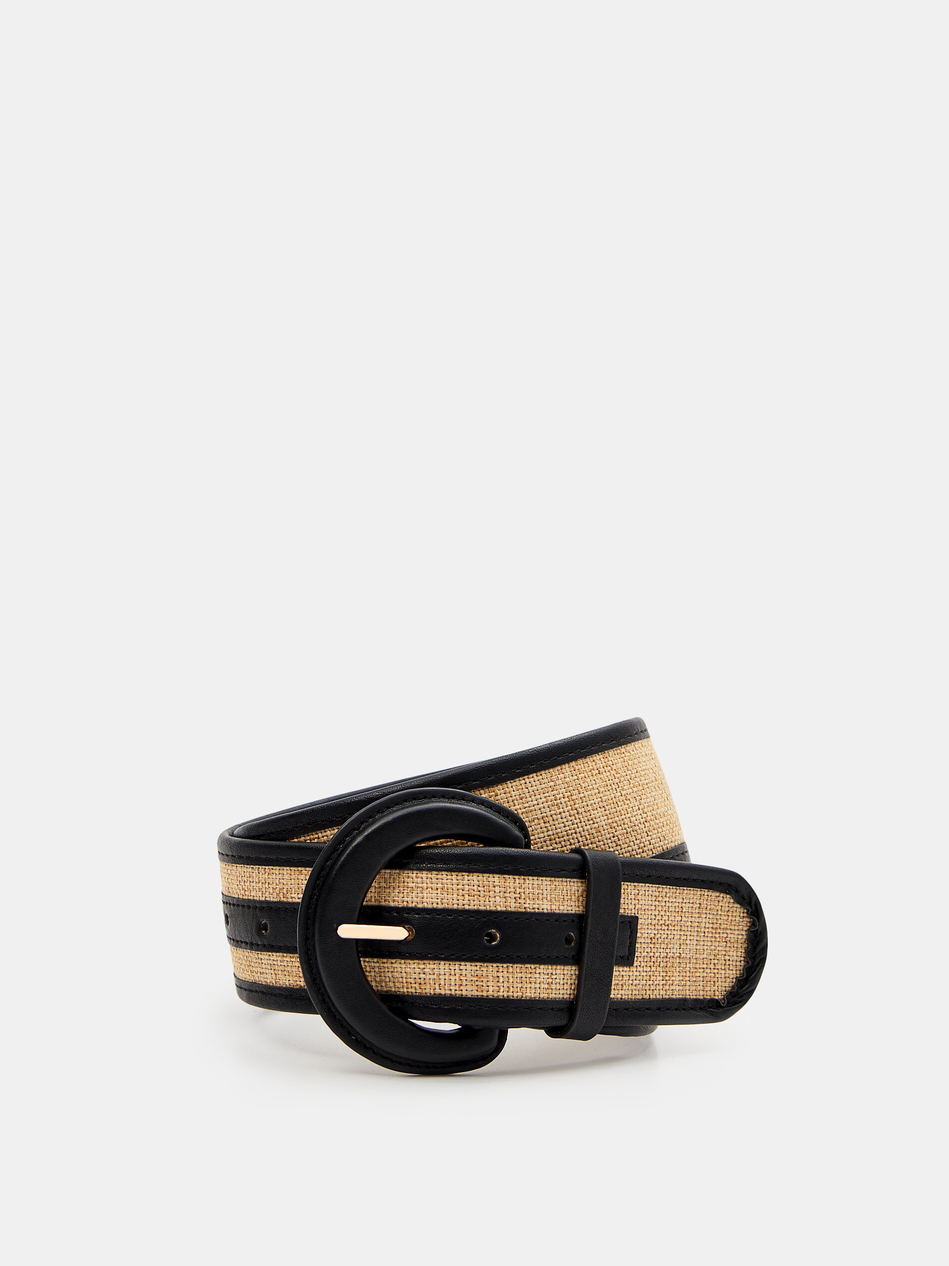 Opasok s kombinovaným materiálom