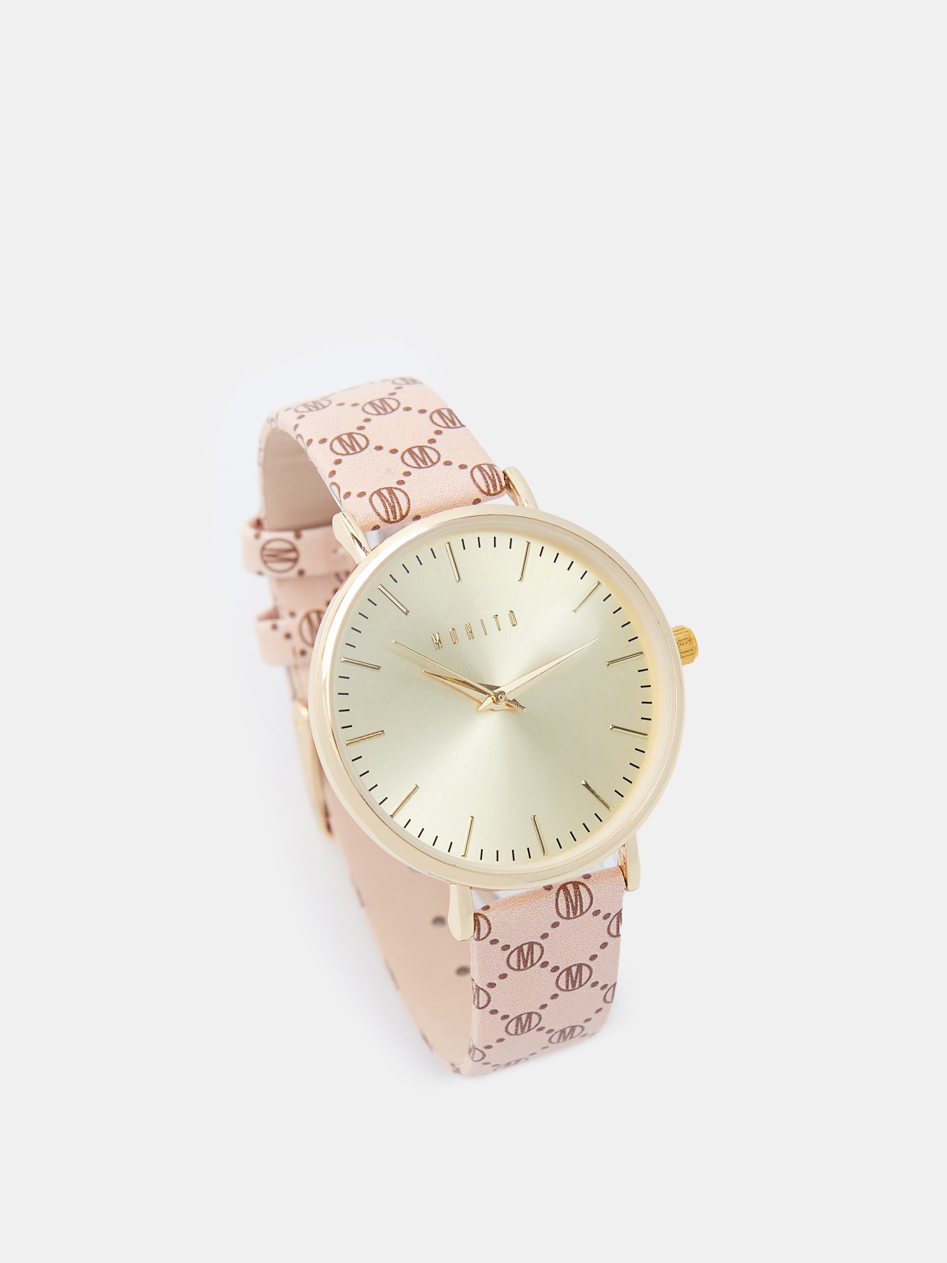 Hodinky na ozdobnom remienku