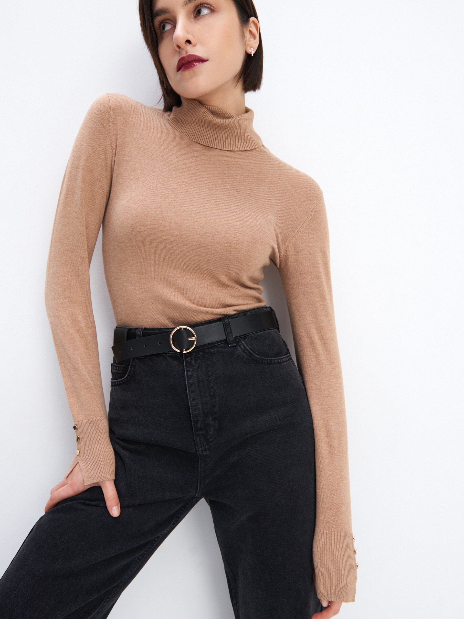 Opasok s okrúhlou prackou