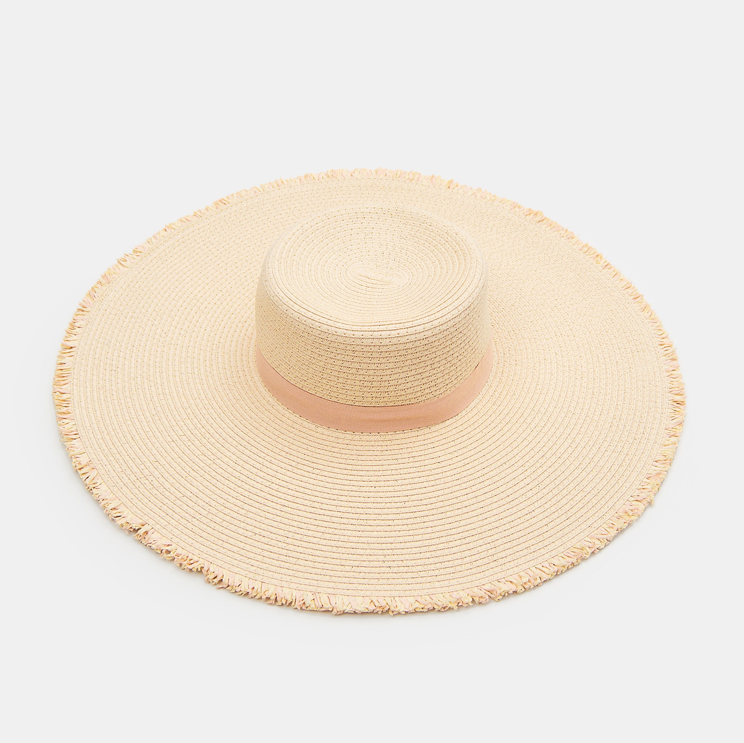 Klobúk so širokou strechou