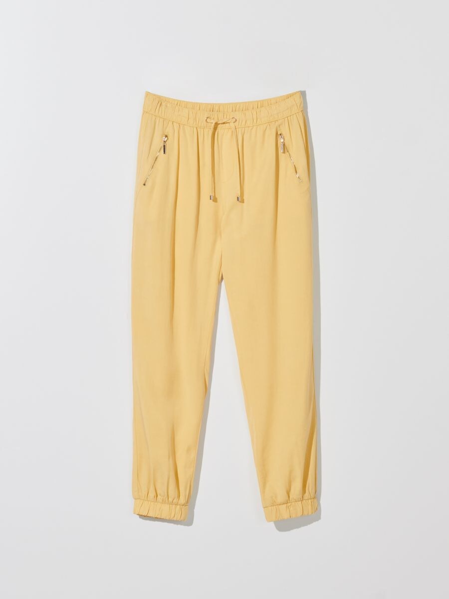 joggers yellow